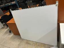 Egan Whiteboard-Excellent Condition-Call us now! - Photo 3