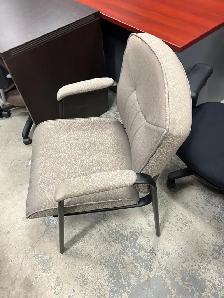 Global Visitor Chair-Excellent Condition-Call us now! - Photo 2