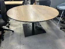 Herman Miller Boardroom / Lunch Table – 59.5