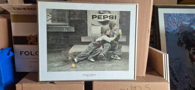 2 Pepsi pictures boy and eating ice cream... - Photo 2