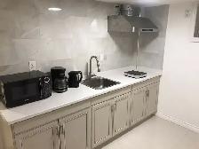 $800 All-Inclusive | Private Ensuite Basement Room | 3Gbps WiFi - Photo 4