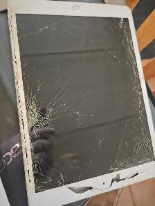 portable et tablette pour pièces - Photo 7