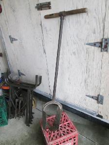 POST HOLE AUGER
