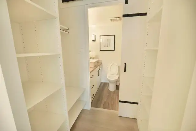 Condo for rent - Photo 4