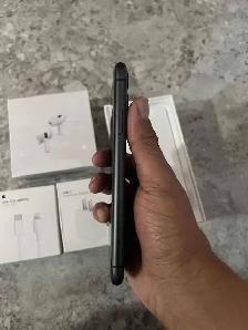 iPhone SE 128GB Airpods/Charger Set/Delivery - Photo 3