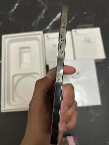 iPhone 12 Pro max 128GB Airpods Pkg/Delivery - Photo 6