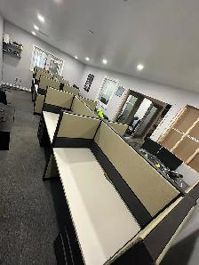 Teknion TOS Call Center-Flexible Office Workstations! - Photo 7