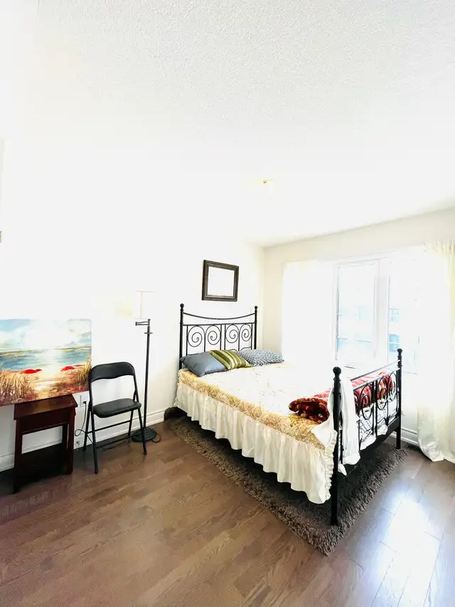 UPPER LEVEL PRIVATE ROOM CALL 647-716-5553