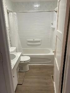 Small three bedroom house for rent in Yorkton - Photo 5