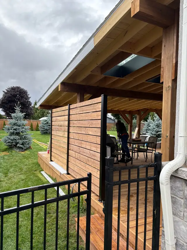 Deck and fence experts - Photo 2