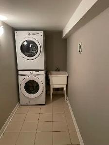 Seperate entrance walkout basement for rent - Photo 9