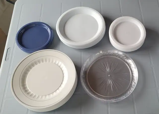 BAC ET ACCESSOIRES POUR PARTY - Photo 3