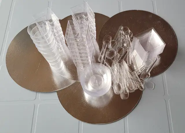 BAC ET ACCESSOIRES POUR PARTY - Photo 6