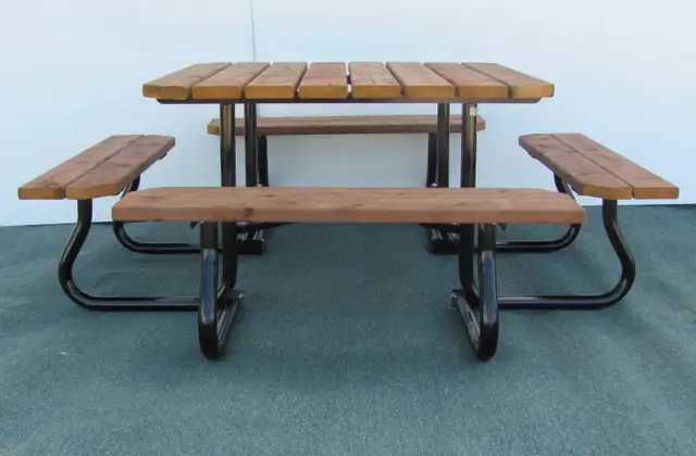 Picnic tables - Photo 6