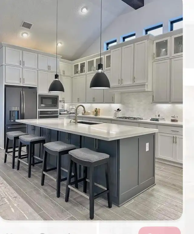 Cabinets & Countertops - Photo 10