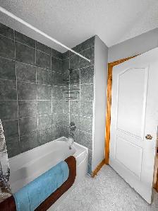 ️ Furnished Room with Mountain Views – Tuscany, NW Calgary - Photo 3