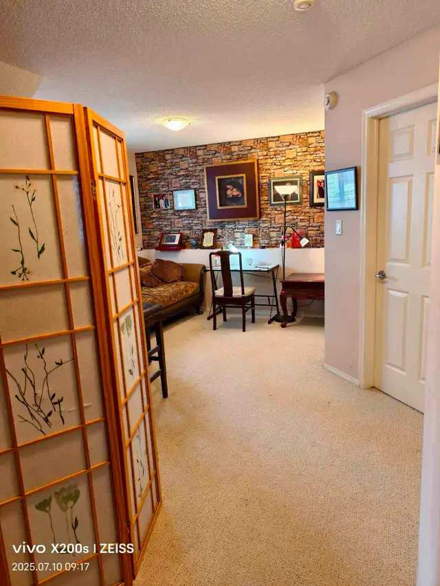 Furnished One Bedroom with Living Room and Bathroom in Southwest - Photo 8