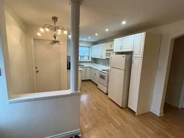 3 Bedroom Large House - Photo 11