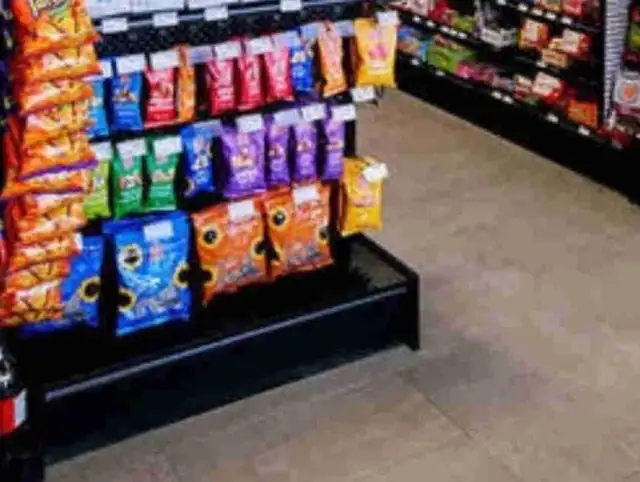 convenience cashier job