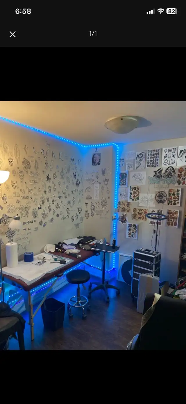 hi Dave Locke here im giving away a FREE tattoo 289-788-5406