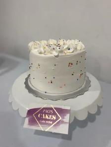 Milton bakery Classic vanilla cake 10 servings  from - Photo 2