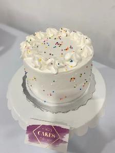 Milton bakery Classic vanilla cake 10 servings  from - Photo 5