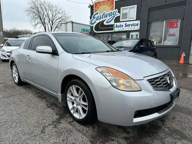 2008 Nissan Altima 3.5 SE - Photo 3