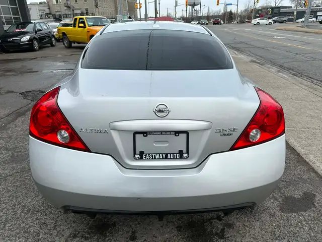 2008 Nissan Altima 3.5 SE - Photo 6