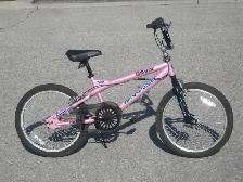 GIRL POWER 20' TEMPEST RAZOR BMX STYLE BIKE $140.00 FIRM! - Photo 4