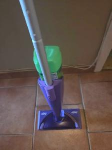 swiffer wetjet fonctionne bien batterie - Photo 2