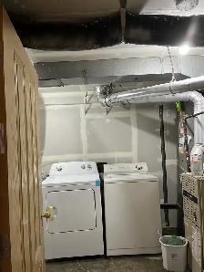 Abbeydale legal bsmt suite 2 bedroom w cover patio,$1100/m 40%ut - Photo 4