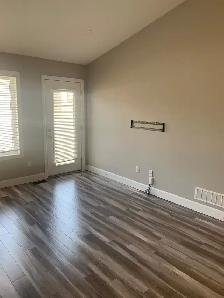 luxury townhome for lease/rent - Photo 4