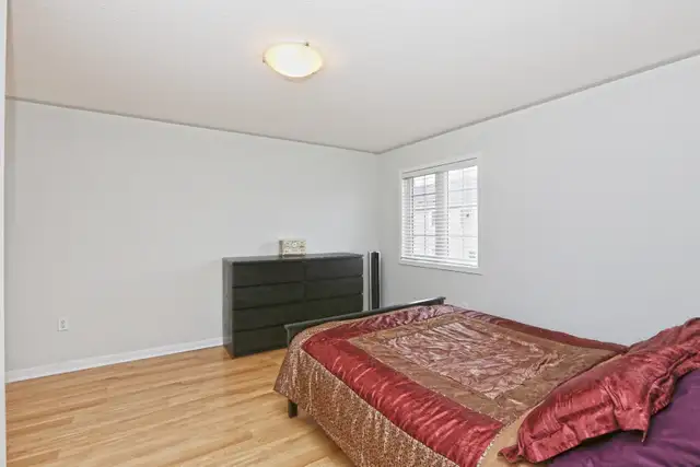 Full House 3 1 Bed Townhouse | 6 Parking | Brampton West - Photo 10