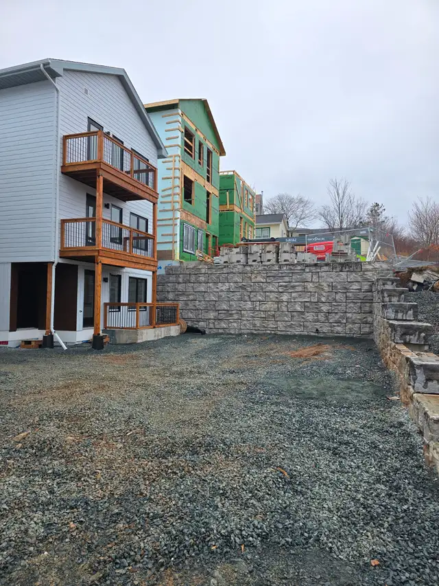 2 Bedroom, 2 bathroom flats available May 1st - Photo 3