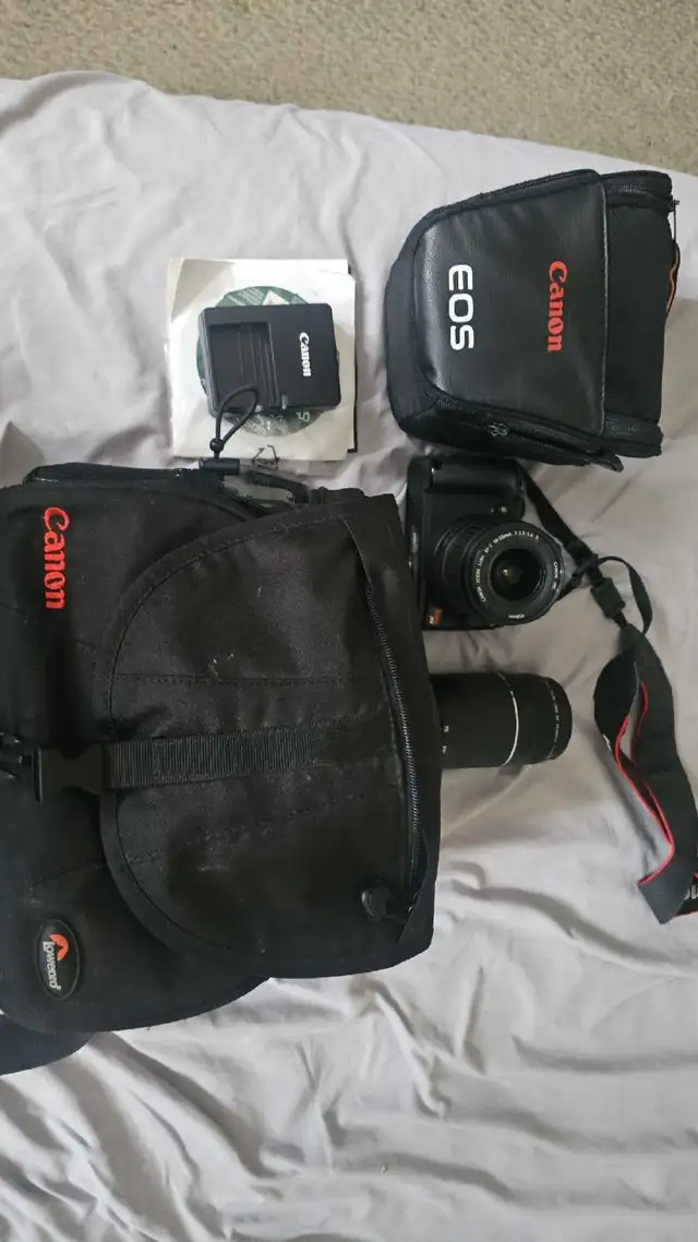 Canada rebel XS dslr