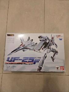 DX Chogokin VF-25F Messiah Valkyrie Alto Custom Renewal Ver