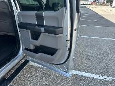 2016 Ford F-150 XTR 5.0 Litre 4WD -More Trucks @ MJCANADATRUCKSC - Photo 44