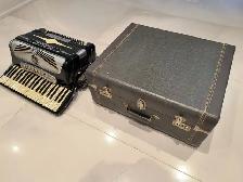 Accordion Musical Instrument – Brand National - Photo 6