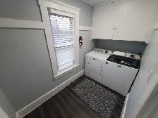 Luxury reno'd huge 5bd & 2bth near waterfront avail May 1st - Photo 19