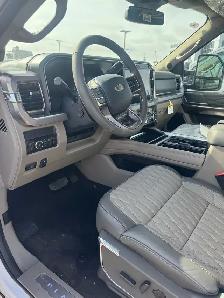 2026 Ford F-450 Platinum Plus - Photo 7