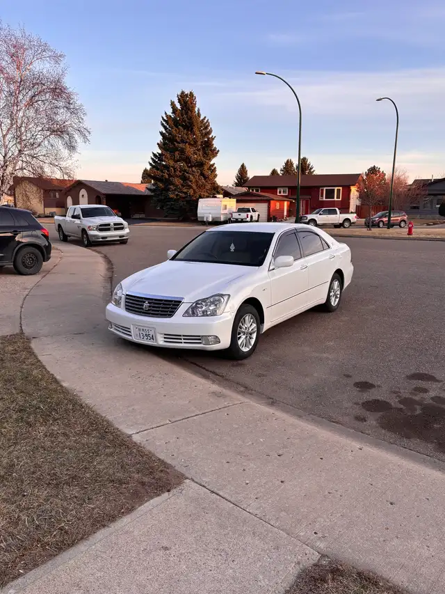 2007 Toyota Crown