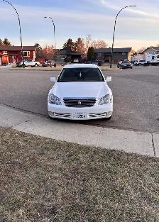 2007 Toyota Crown - Photo 3