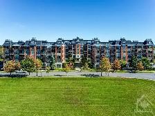 Beautiful 1 Bedroom Condo with Parking Available Immediately! - Photo 11