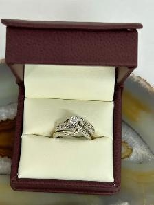 Elegant Bypass Diamond Ring Set