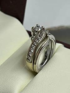 Elegant Bypass Diamond Ring Set - Photo 3