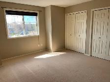 Rutherford Duplex for Rent! Close to school and the airport! - Photo 5