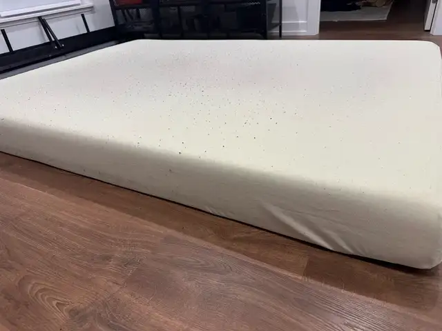 Move out sale, selling multiple items! - Photo 8