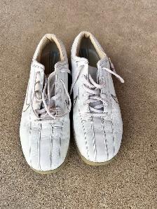 Nike Ladies Golf Shoes (Size 10) - Photo 2