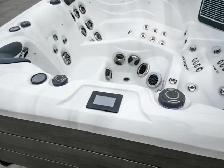 SATURN HOT TUB FOR SALE - Photo 5