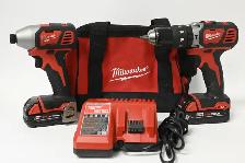 Milwaukee drill and impact set USED in working condition